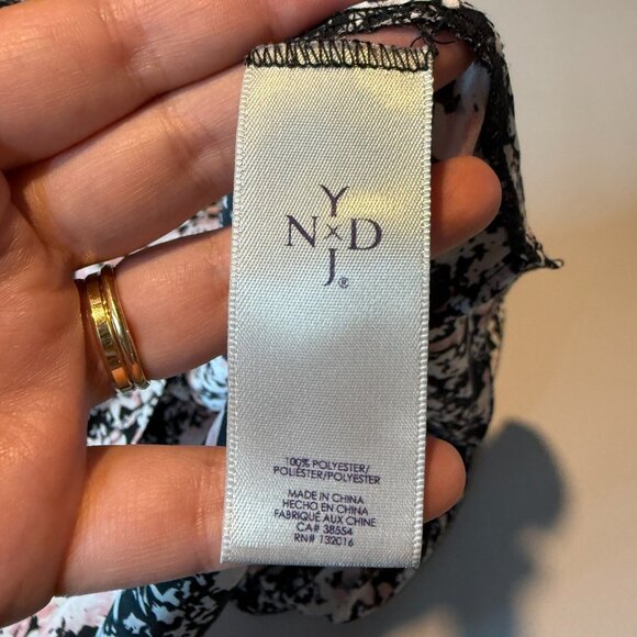 NYDJ Women 3X Printed Top Blouse Lightweight Black Pink 3/4 Sleeve Flowy Shirt - Picture 5 of 9